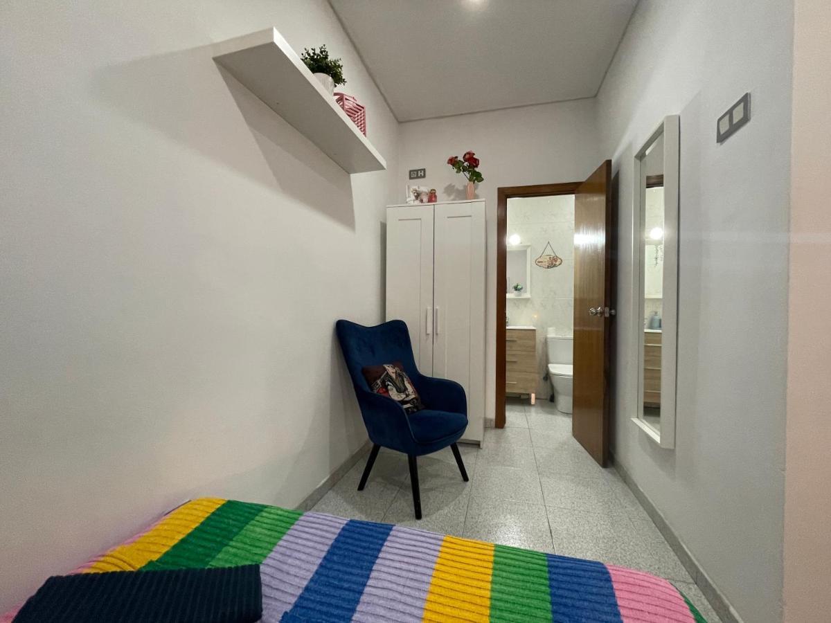 Plaza Universidad Rooms Barcelona Eksteriør bilde