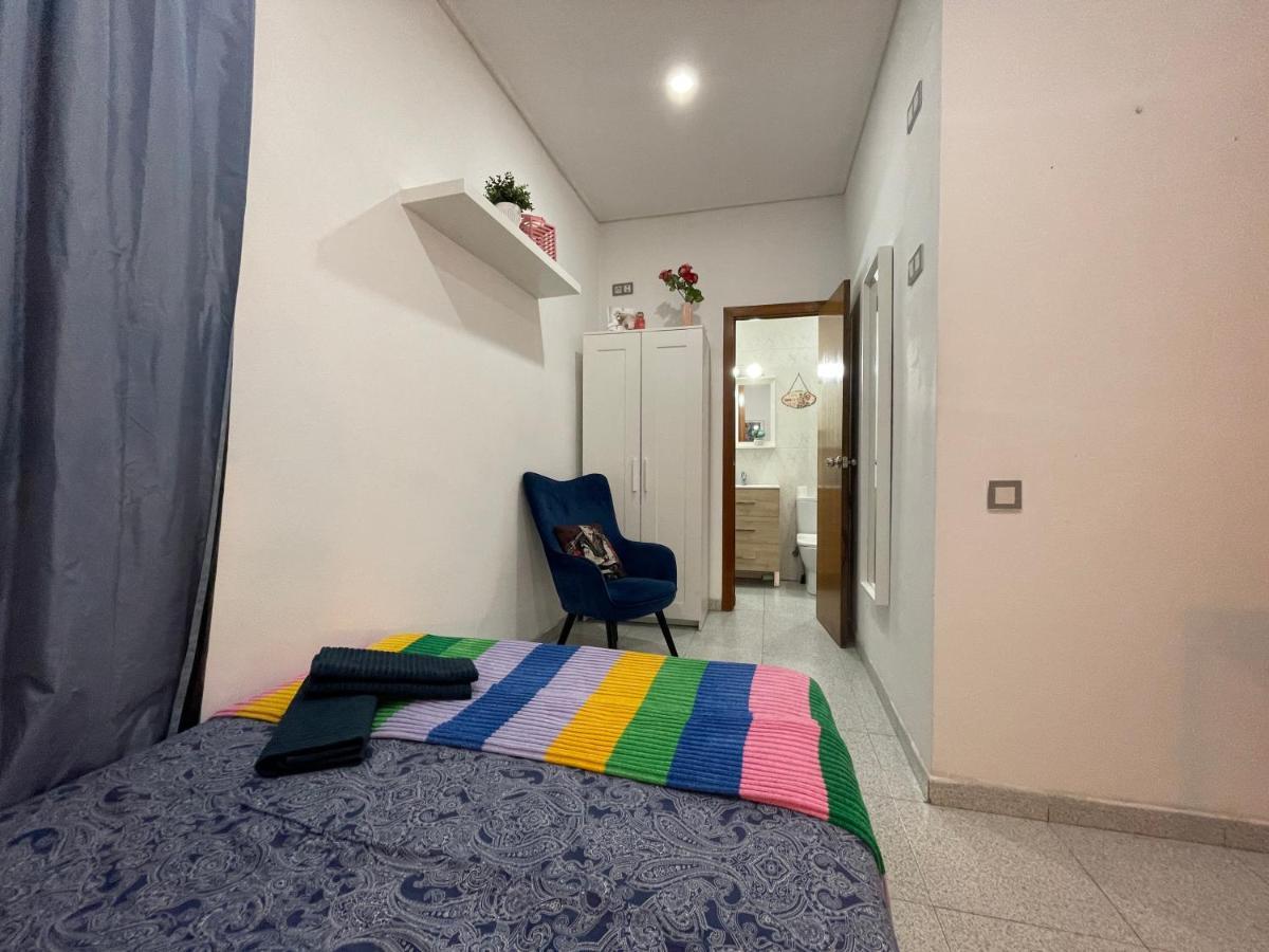 Plaza Universidad Rooms Barcelona Eksteriør bilde