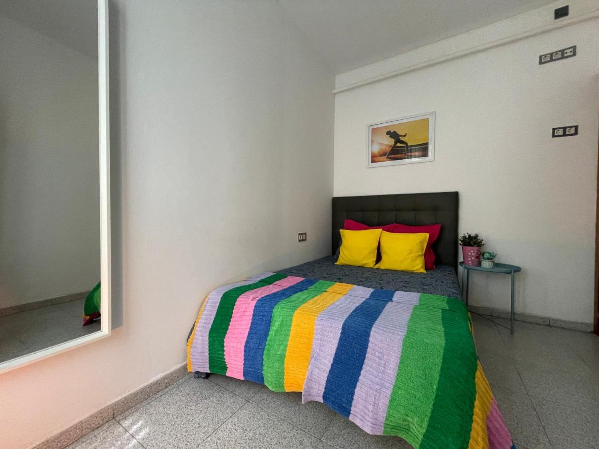 Plaza Universidad Rooms Barcelona Eksteriør bilde